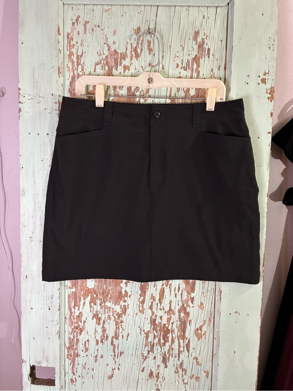 Eddie Bauer Black Women’s hiking outdoor Skort